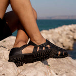 Charger l'image dans la galerie, Fisherman - Sandale en cuir grainé noir