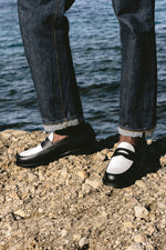 Charger l'image dans la galerie, Penny Loafer - Chaussures Mocassin Cuir Noir et Blanc