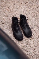 Charger l'image dans la galerie, Wico - Chaussures Boots Mocassin Cuir Grainé Noir
