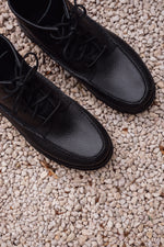 Charger l'image dans la galerie, Wico - Chaussures Boots Mocassin Cuir Grainé Noir
