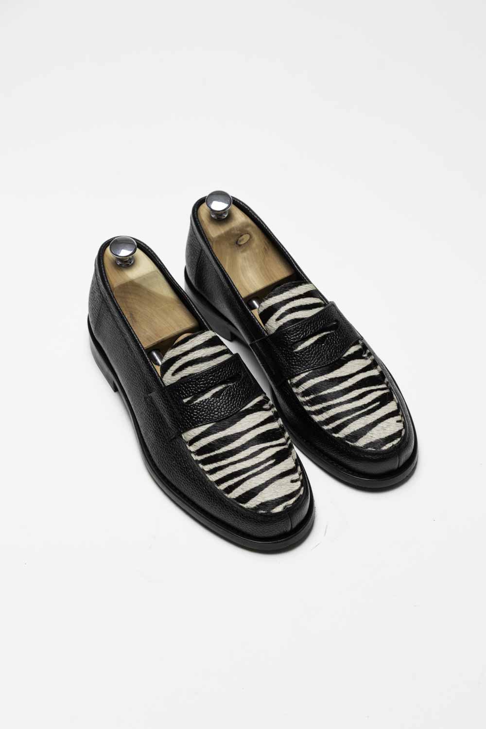 Peter A. - Chaussures Mocassin Cuir Grainé Noir et Pony Zèbre
