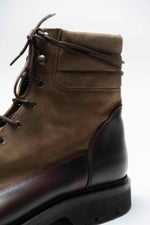 Charger l&#39;image dans la galerie, Miller - Chaussures Boots Cuir Grainé Marron et Suede Taupe
