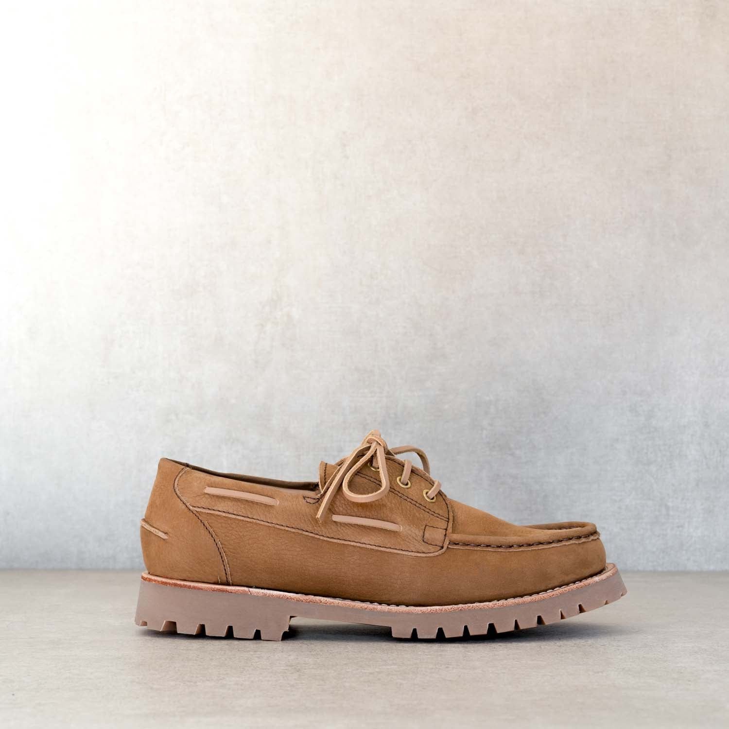 Deck Chaussures Bateau Cuir Nubuck Beige - Main Image